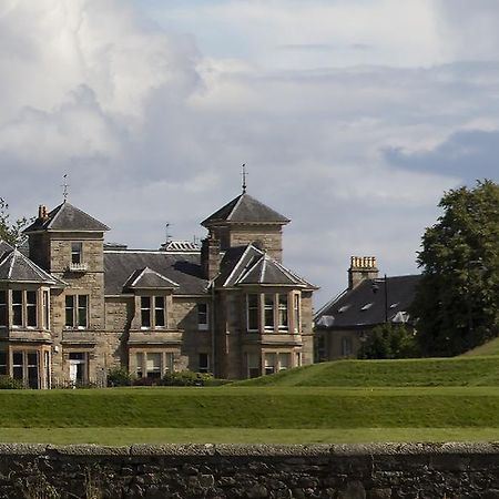 Royal Gardens Apartments Stirling Værelse billede
